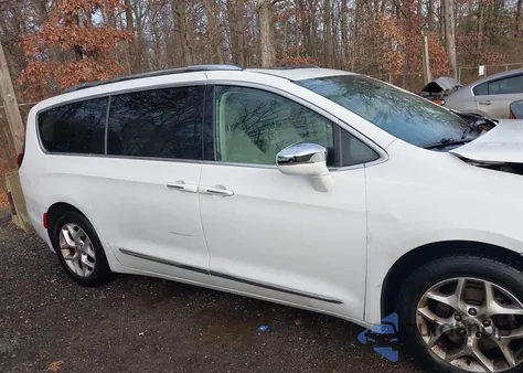 2020 Chrysler Pacifica Limited z USA, uszkodzony, nr VIN 2C4RC1GG5LR290253